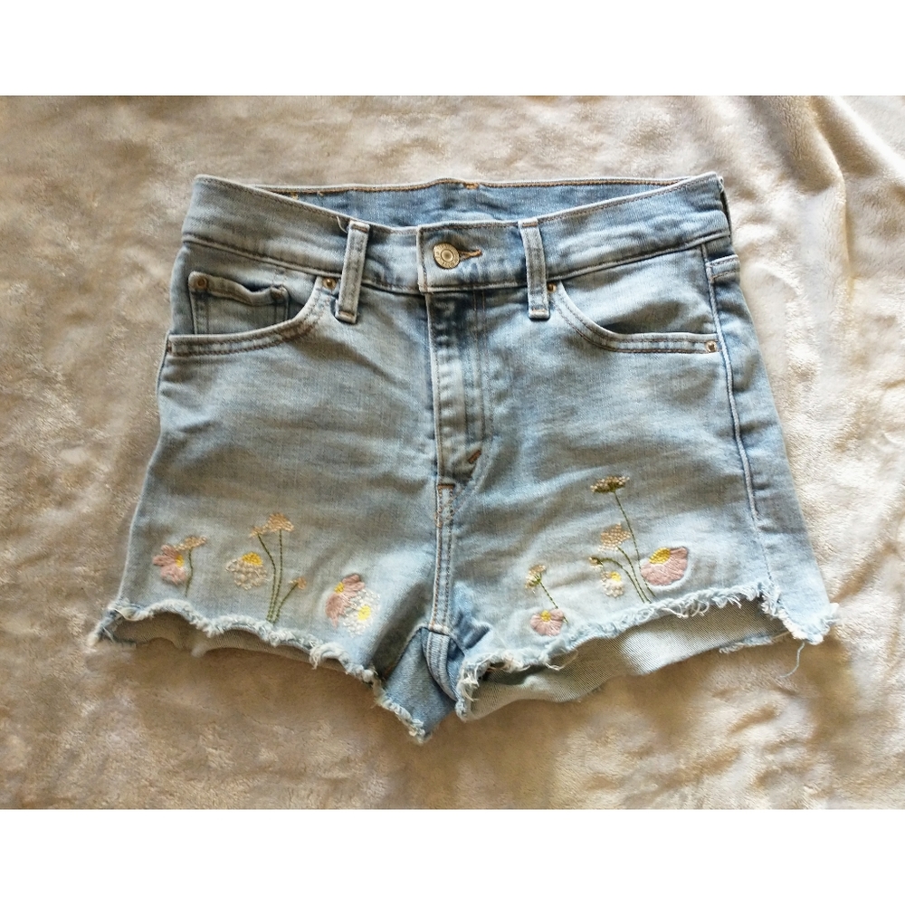 Levi Cutoff Embroidered Denim Floral Shorts- Size 26